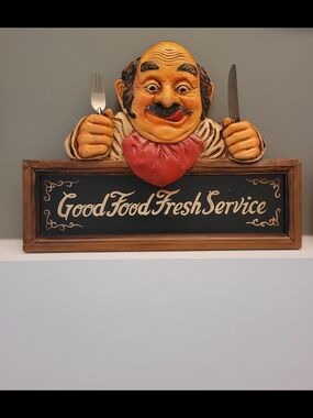 Vintage-Style Chef Wall Plaque - Red Bandana, Tan Face